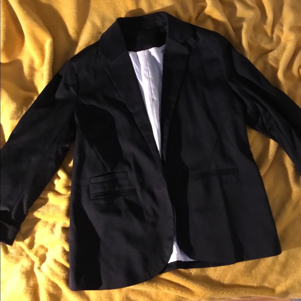 3/4 sleeve black 🖤 blazer size Large